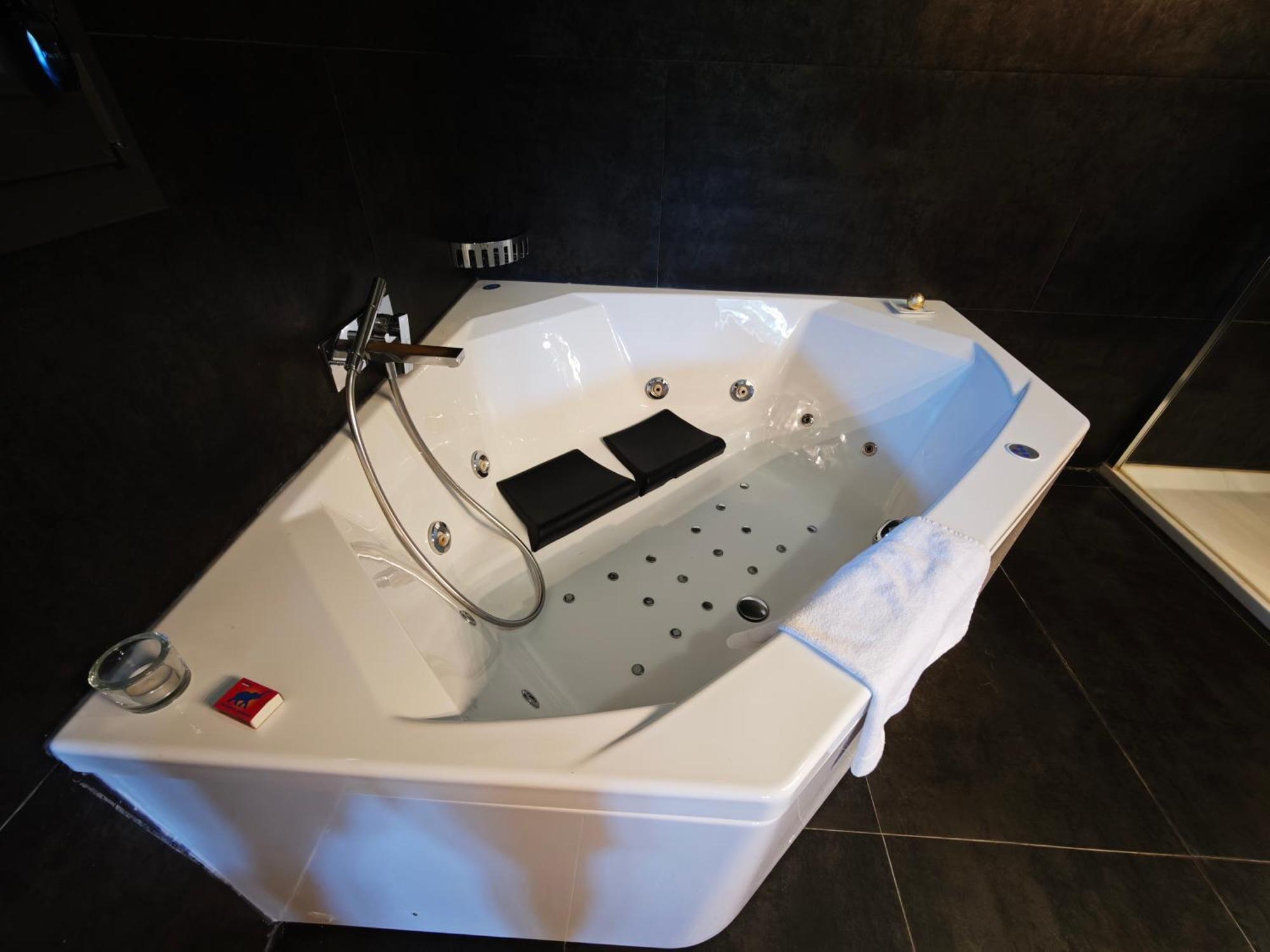 Hotel Aldori Landetxea - Reserva De La Biosfera Urdaibai - Adults Only Muxika المظهر الخارجي الصورة